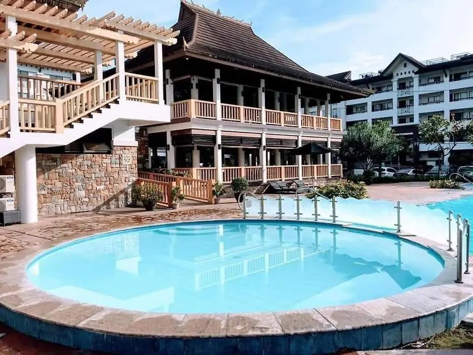 Apartment Ri'S One Oasis W Free Pool Back Of Sm City Mall Davao