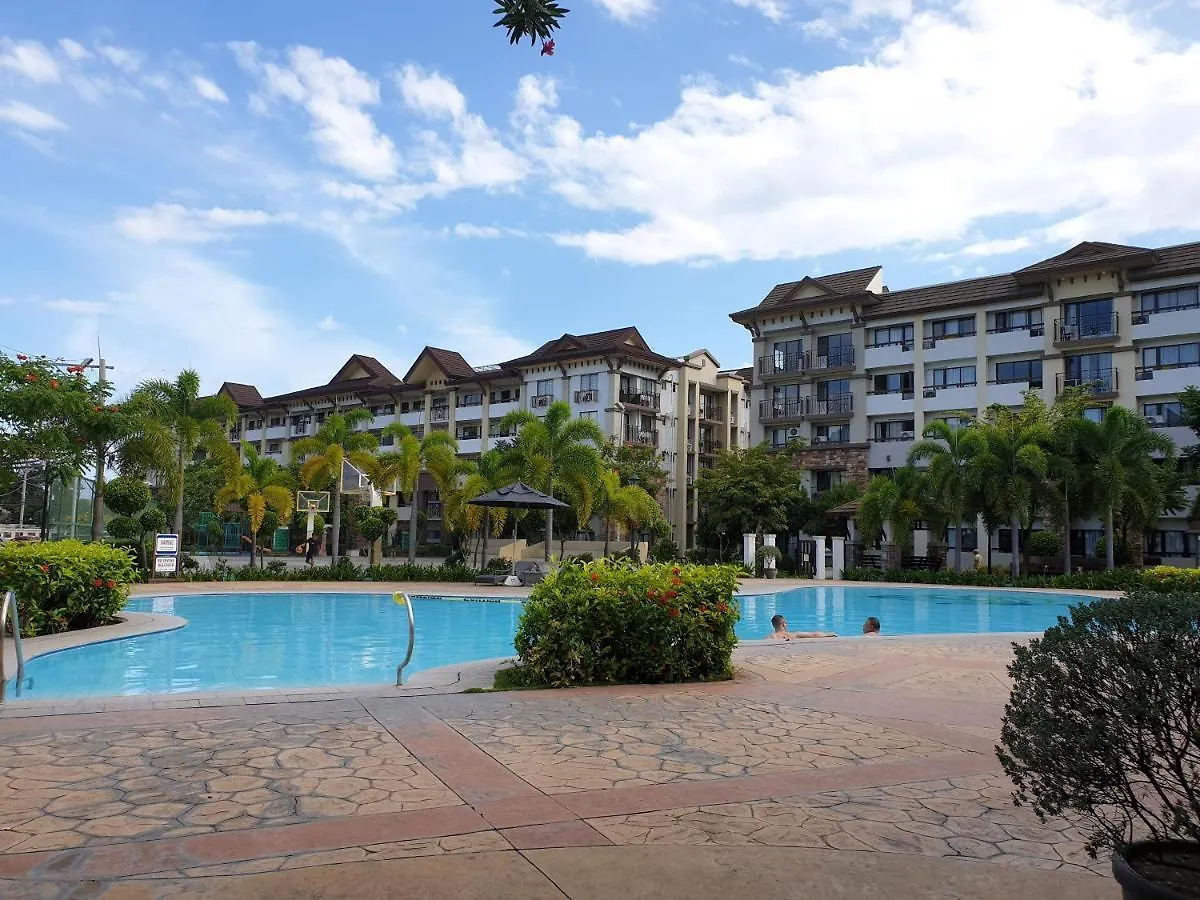Апартаменты Ri'S One Oasis W Free Pool Back Of Sm City Mall Davao