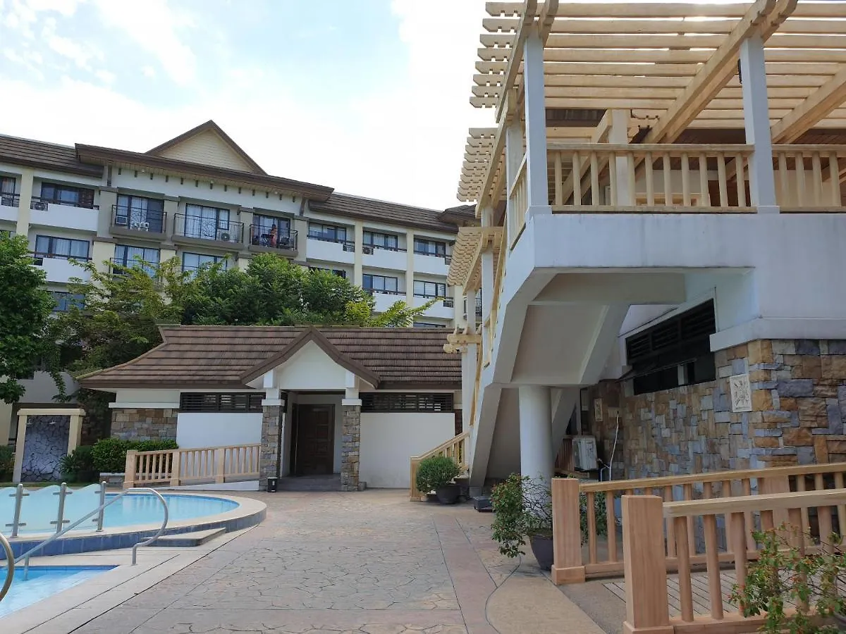 Апартаменты Ri'S One Oasis W Free Pool Back Of Sm City Mall Davao